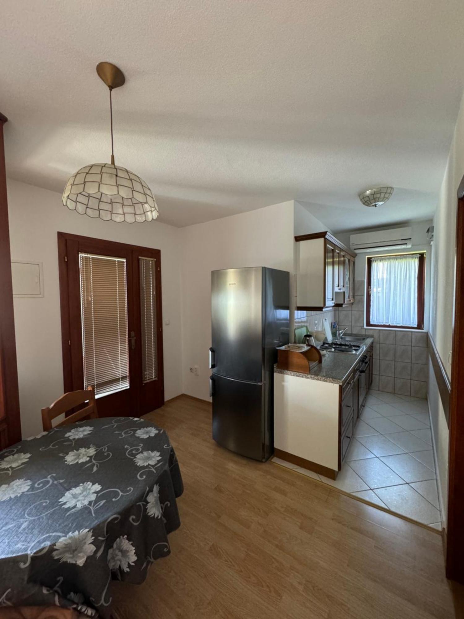Apartment Tea Katnic ツリクヴェニツァ エクステリア 写真